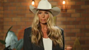 Adriane Galisteu confessou que sentiu ressecamento do cabelo e da pele - Foto: Antonio Chahestian/ Record TV