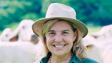 Em 2023, Valéria recebeu a medalha Mérito ABCZ Mulher, concedida pela Associação Brasileira dos Criadores de Zebu. - Foto: Acervo Pessoal
