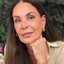 Carolina Ferraz está no auge de seus 57 anos