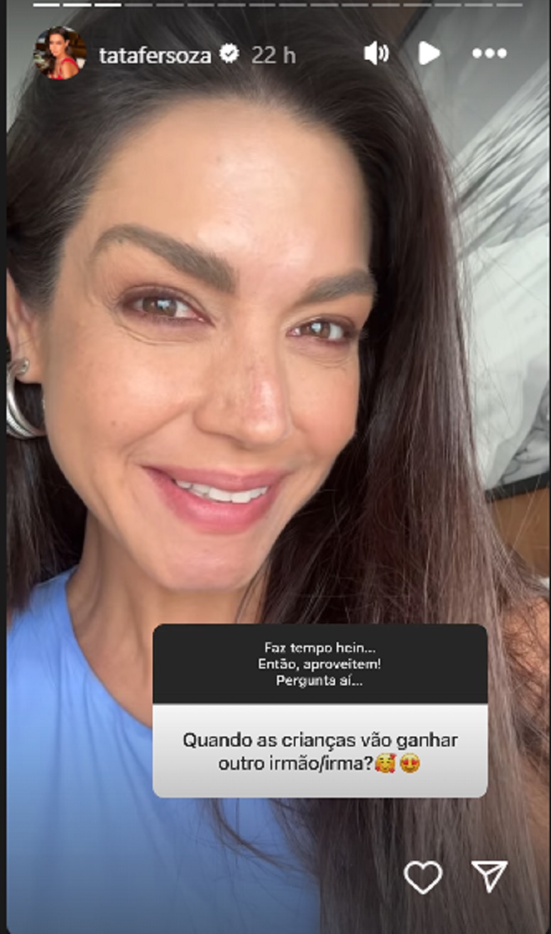 Thais Fersoza Stories